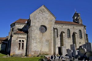 EGLISE ET CIMETIERE